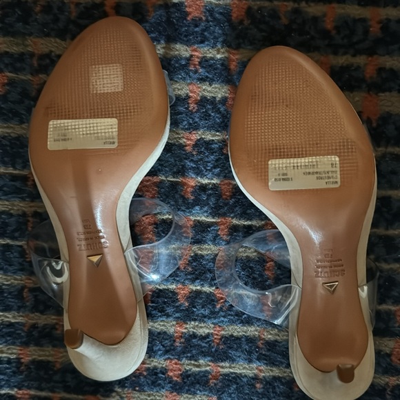 $130‎ Schutz Ariella Clear / Beige Sandal In Oyster ( 7 ) - Picture 3 of 6